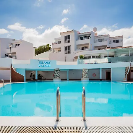 Modern In San Eugenio *